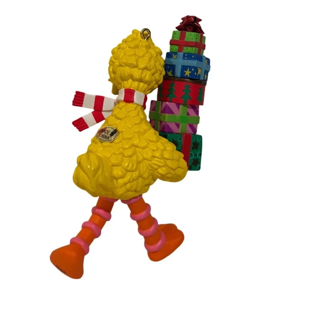 Carlton Cards Big Bird's Busy‎ Day Sesame Street Christmas Ornament 2000 Yellow
